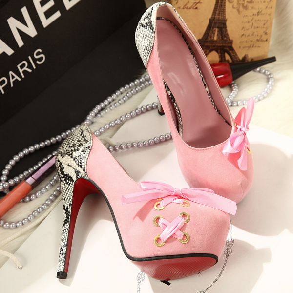 Meia Pata Heels Snake