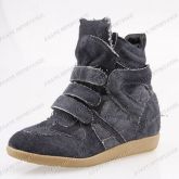 Sneaker Preto Jeans